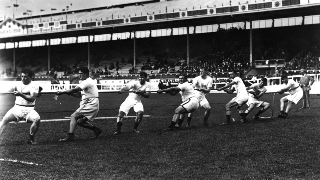 The U.S. tug-of-war team at the 1908 Lo<em></em>ndon Olympics.