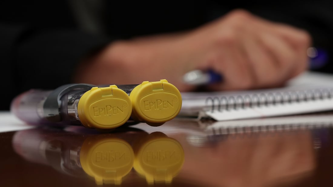 Brand-name EpiPens at a Co<em></em>ngressional hearing on the escalating cost of the drug in 2016