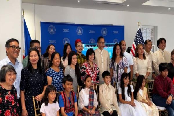 菲律宾驻华盛顿大使馆，Fil-Am团队参加夏令营